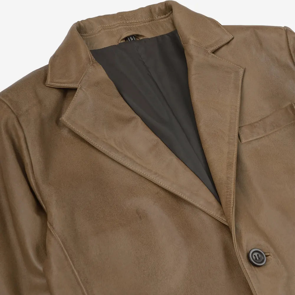 TAILORED NOTCH LAPEL