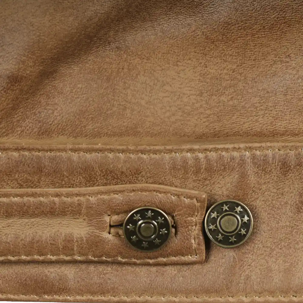 STAR-STAMPED METAL BUTTONS